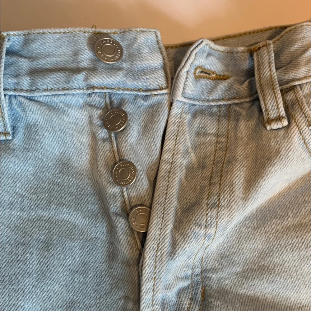 PacSun Size 25 Light Blue Denim Women's Shorts Vintage High Rise